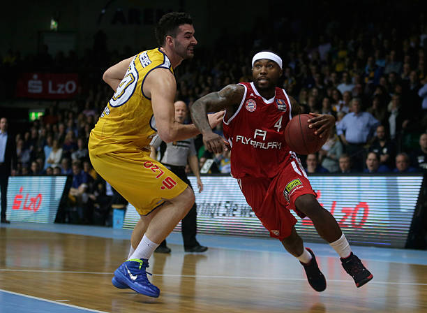 攻陷入真空 攻陷入真空